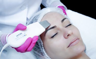 Peeling ultrassônico e seus benefícios